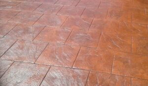 Hormigón impreso para patios pequeños: ideas y diseños
